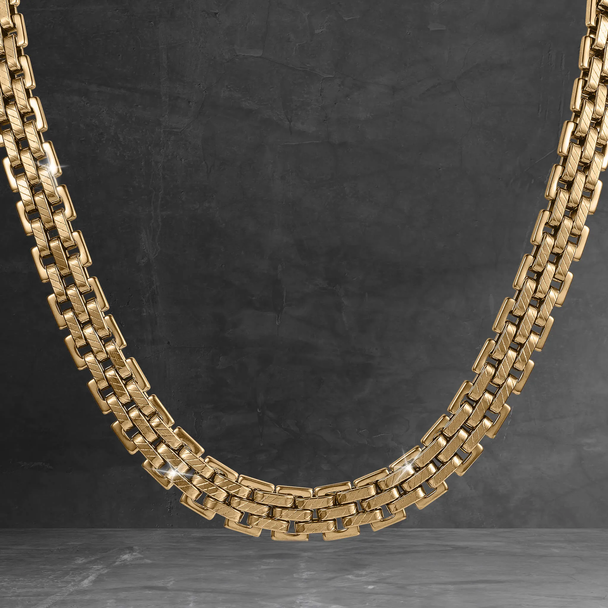 Aurum Accents Necklace