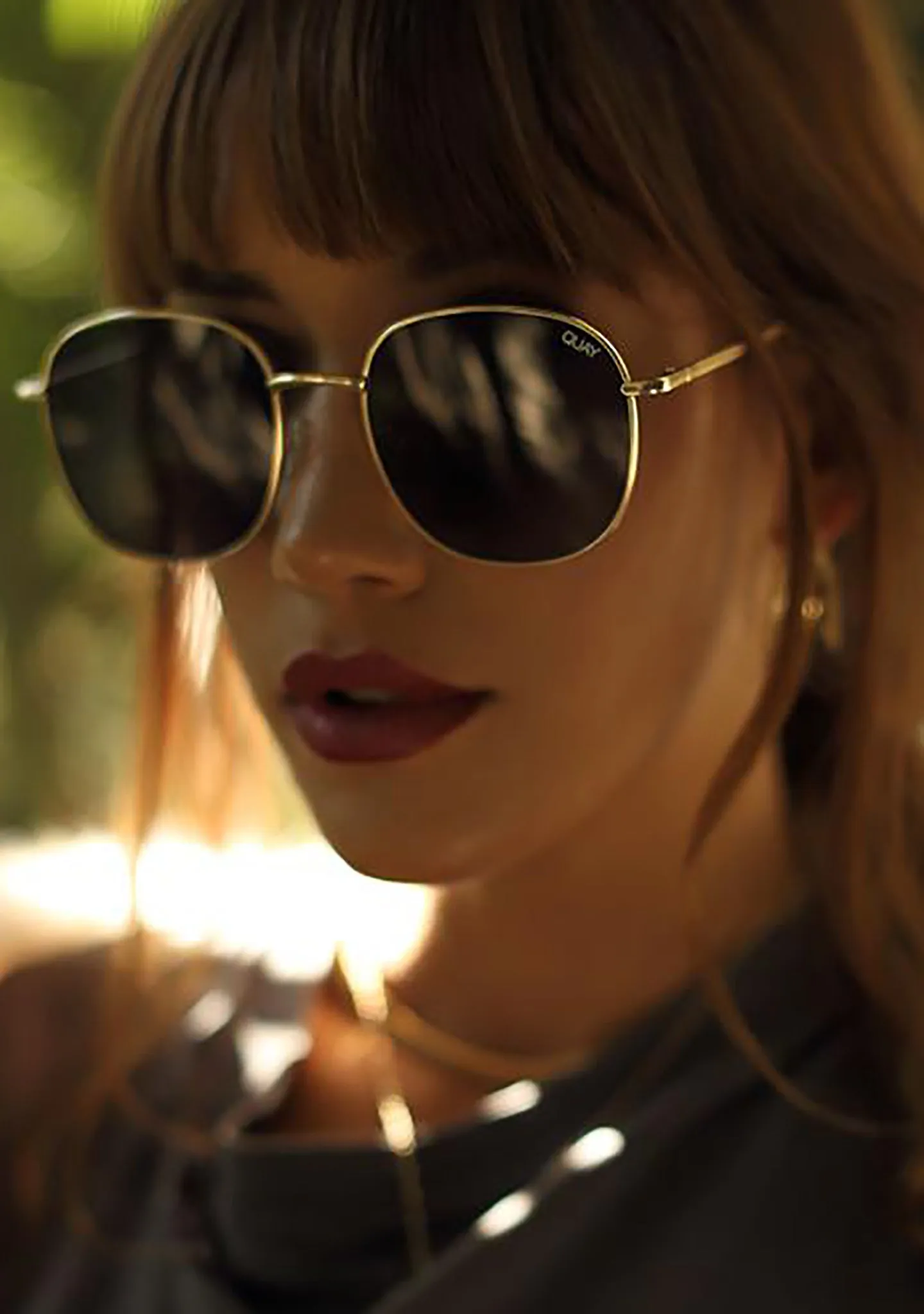 Jezabell Sunglasses in Gold/Smoke