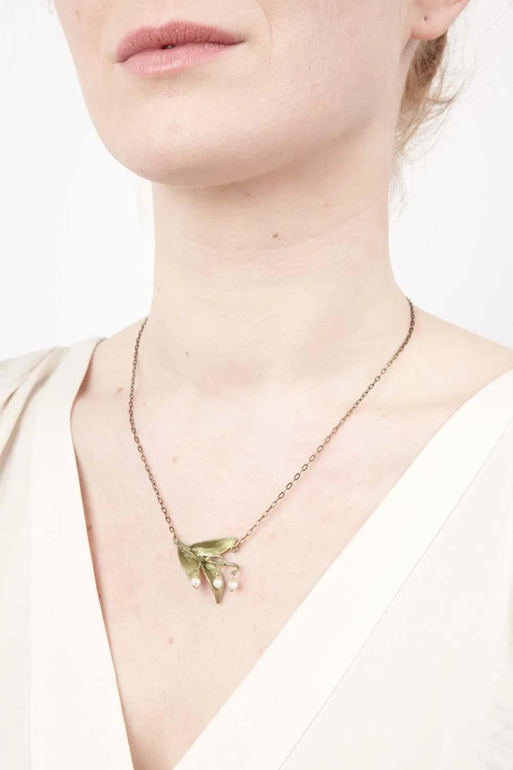 Lily of the Valley Pendant - Triple Leaf