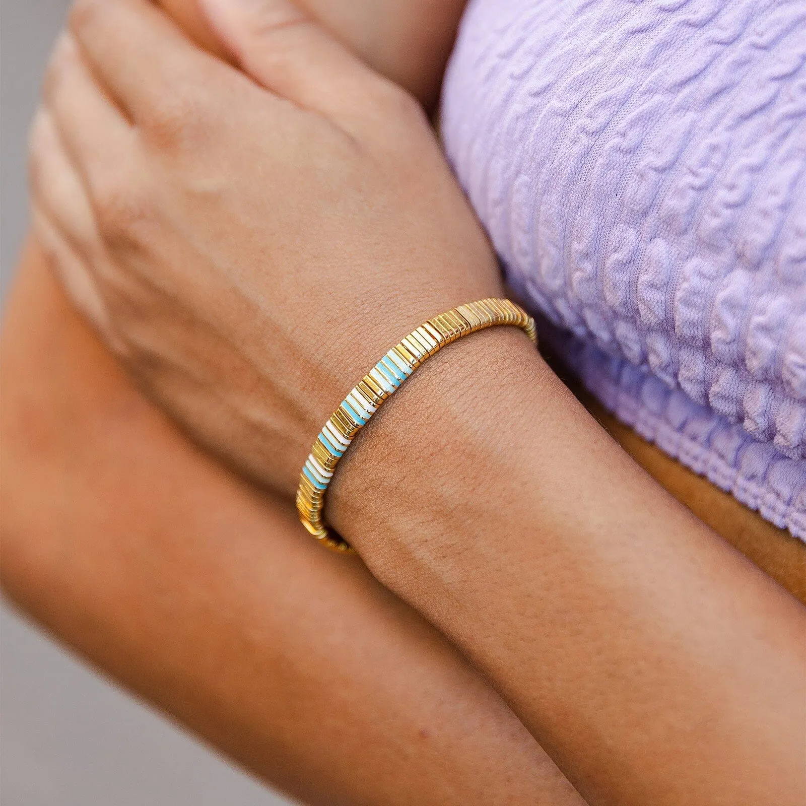 Metal and Enamel Gold Stretch Bracelet