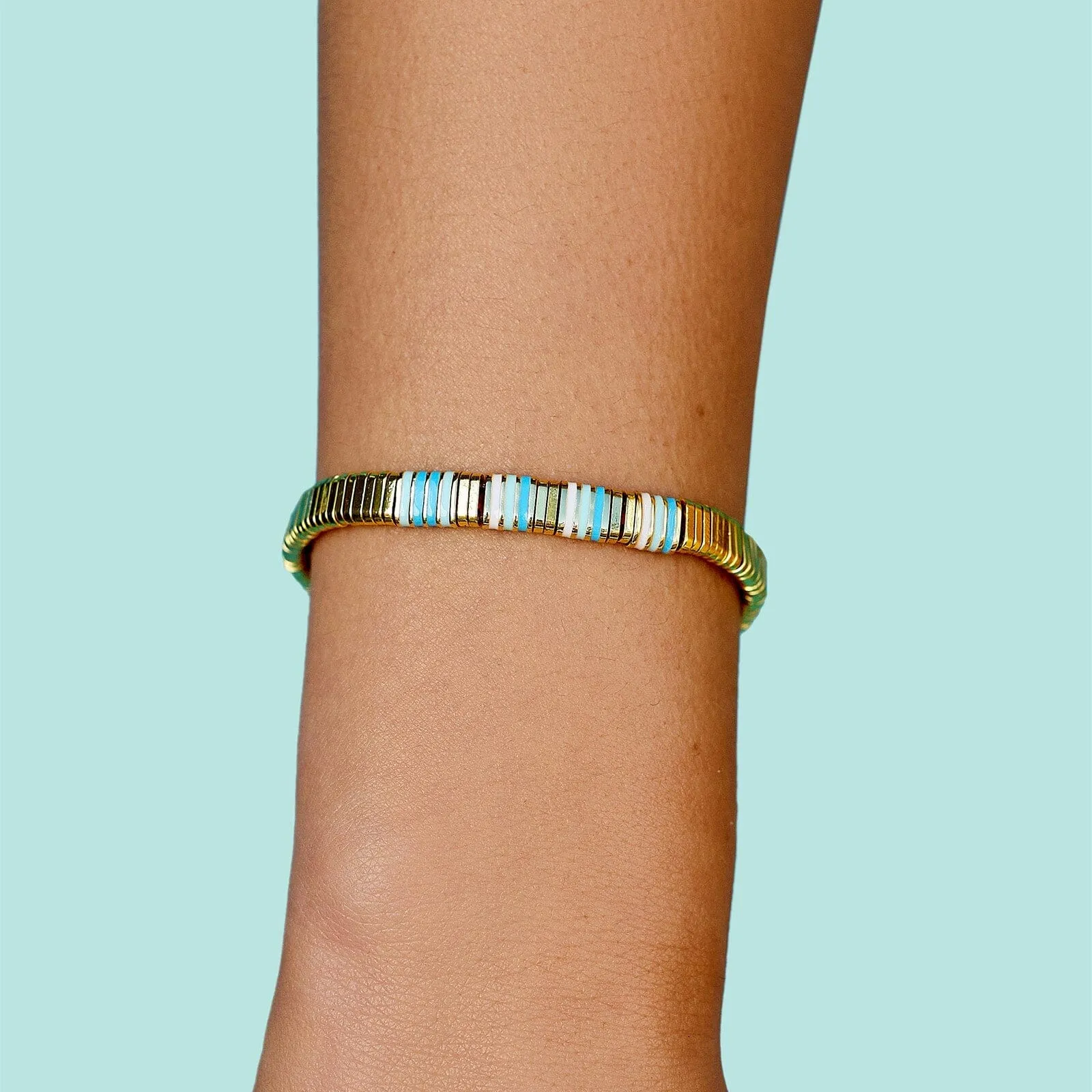 Metal and Enamel Gold Stretch Bracelet