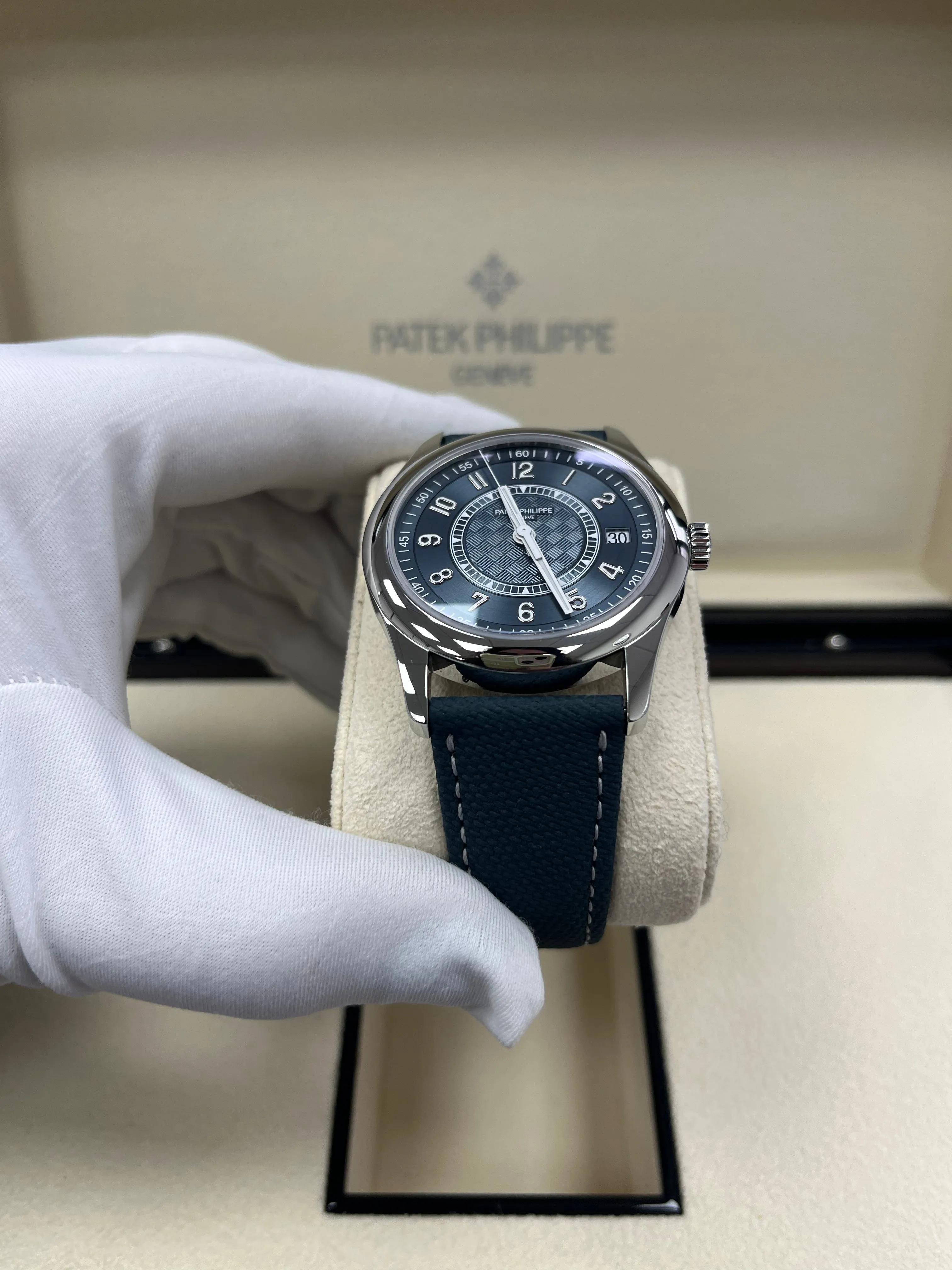 Patek Philippe Calatrava LIMITED-EDITION 6007A-001