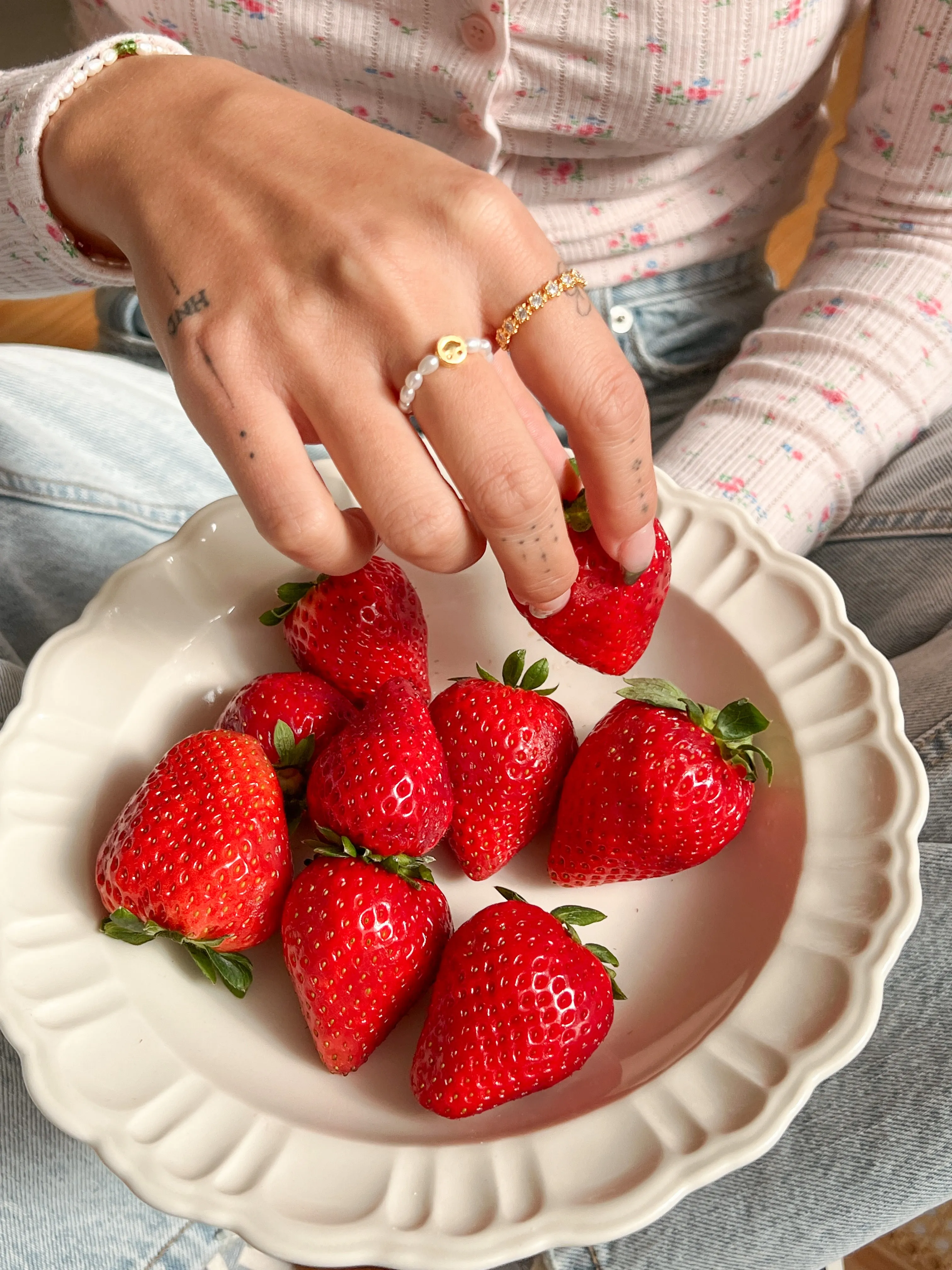 Pomp Flower Ring