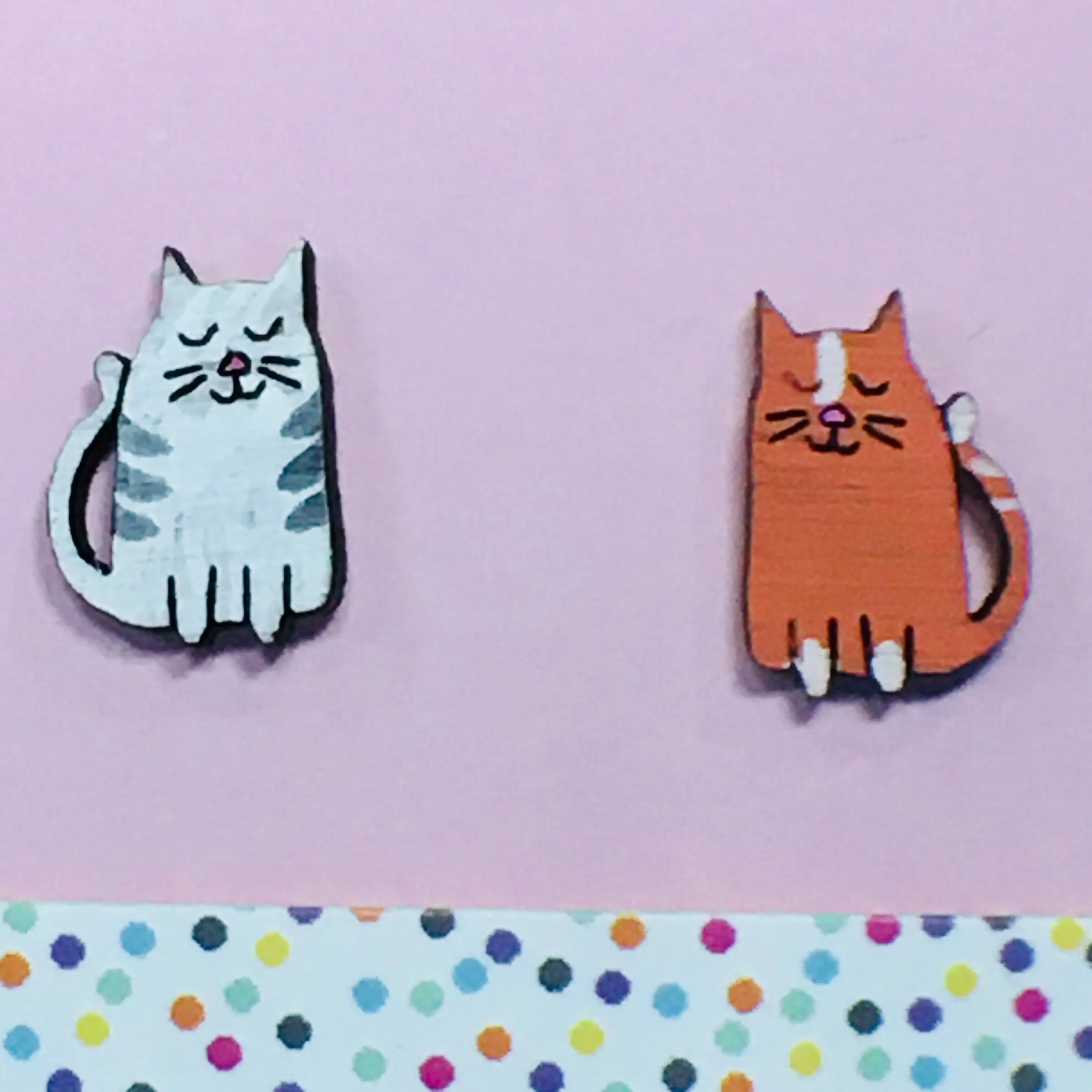 Studs: Cats